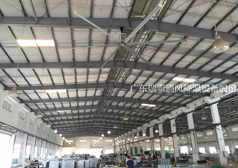 瑞泰風(fēng)工廠車間用大型工業(yè)吊扇，大型廠房應(yīng)用案例
